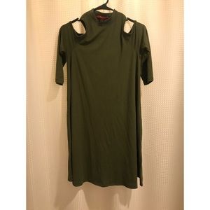 Hot Kiss cold-shoulder dress